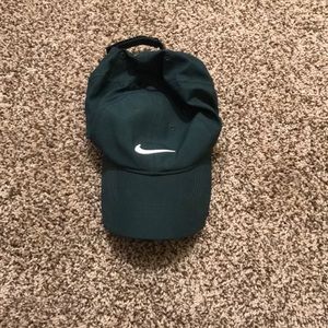 NIKE HAT